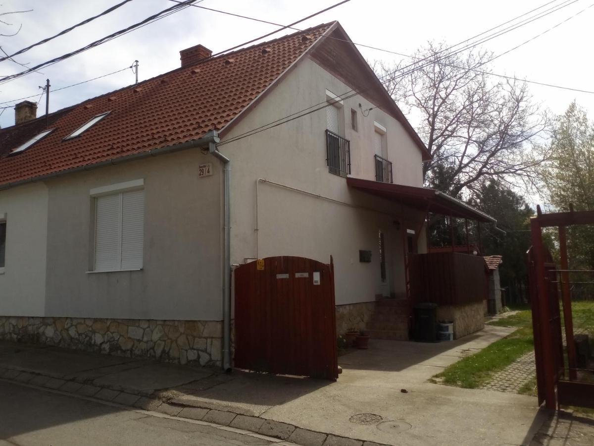 Budai Vam Apartmanhaz Pécs Zewnętrze zdjęcie