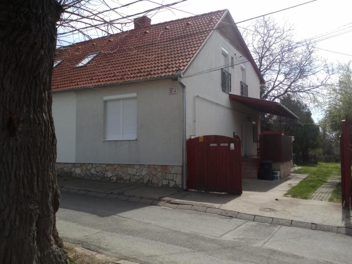 Budai Vam Apartmanhaz Pécs Zewnętrze zdjęcie