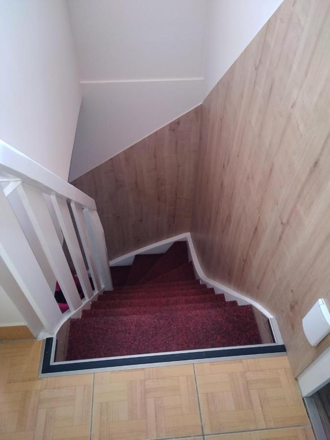 Budai Vam Apartmanhaz Pécs Zewnętrze zdjęcie
