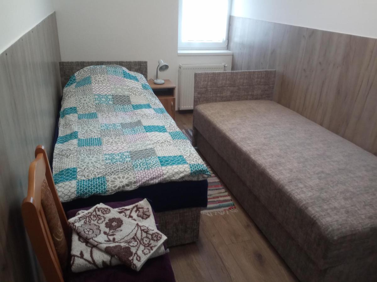Budai Vam Apartmanhaz Pécs Zewnętrze zdjęcie