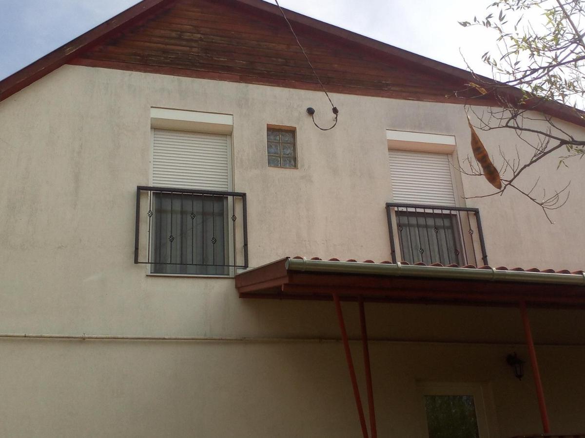 Budai Vam Apartmanhaz Pécs Zewnętrze zdjęcie