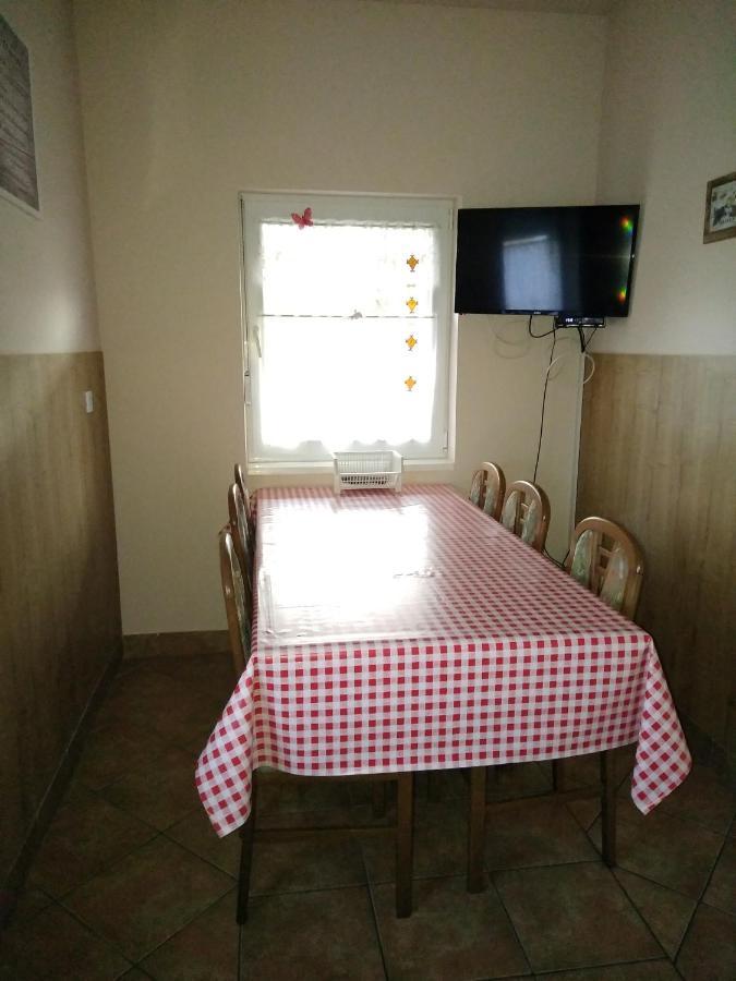 Budai Vam Apartmanhaz Pécs Zewnętrze zdjęcie
