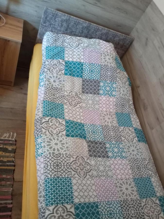 Budai Vam Apartmanhaz Pécs Zewnętrze zdjęcie