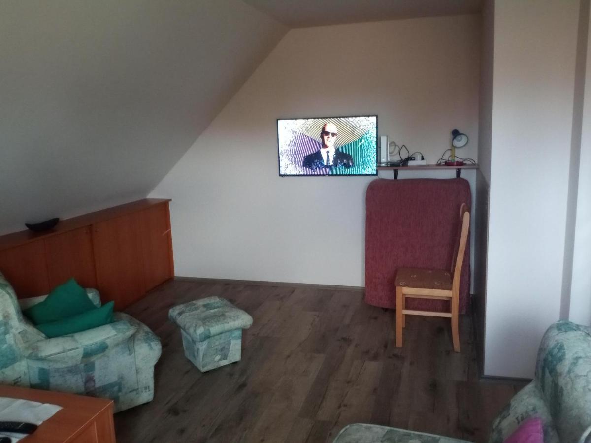 Budai Vam Apartmanhaz Pécs Zewnętrze zdjęcie