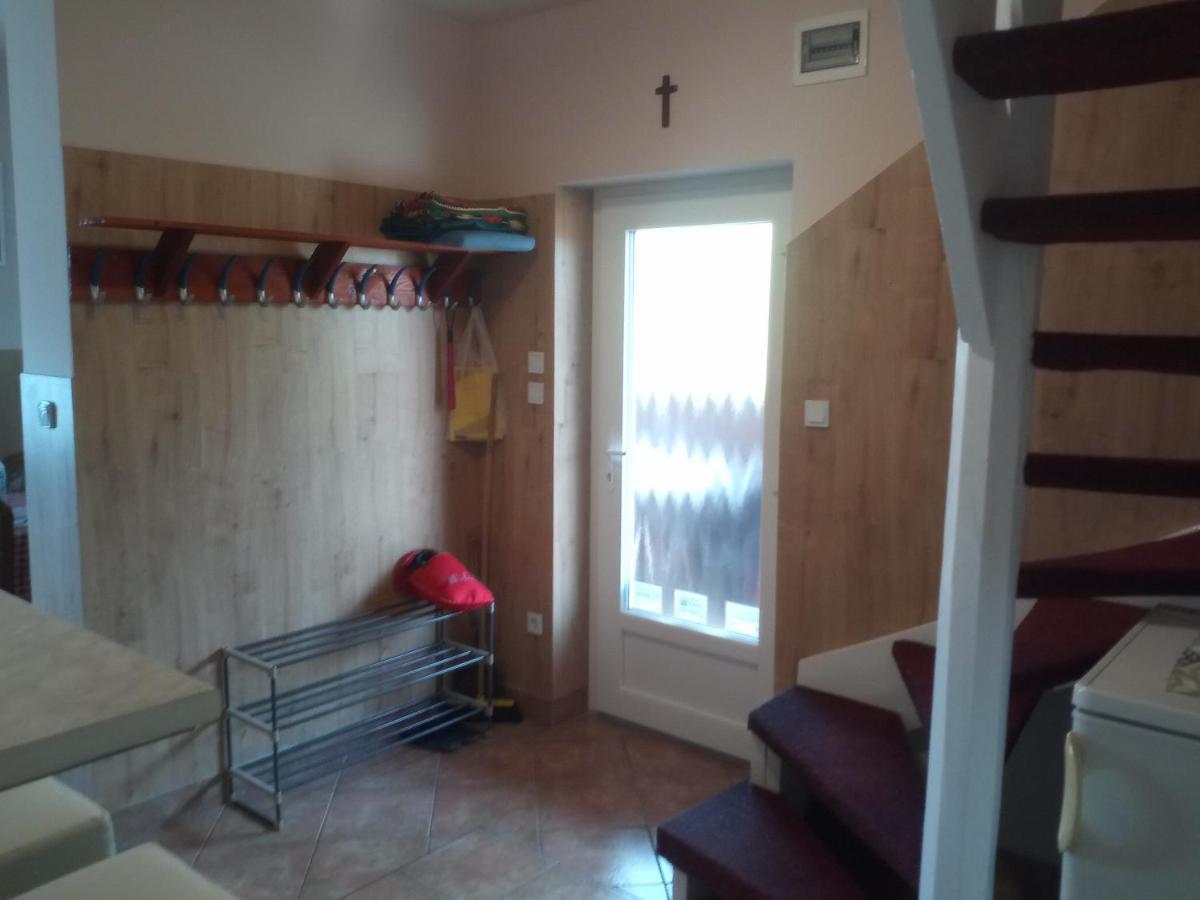 Budai Vam Apartmanhaz Pécs Zewnętrze zdjęcie