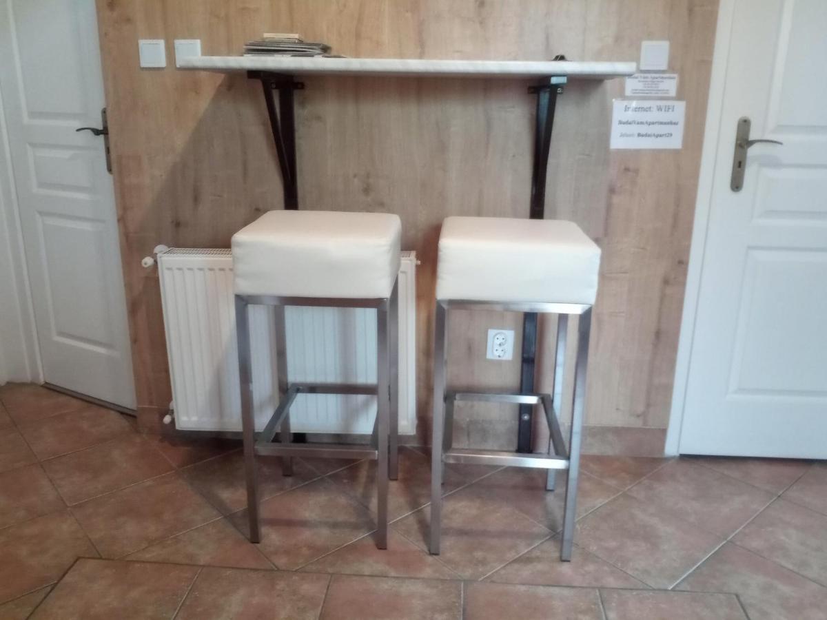Budai Vam Apartmanhaz Pécs Zewnętrze zdjęcie