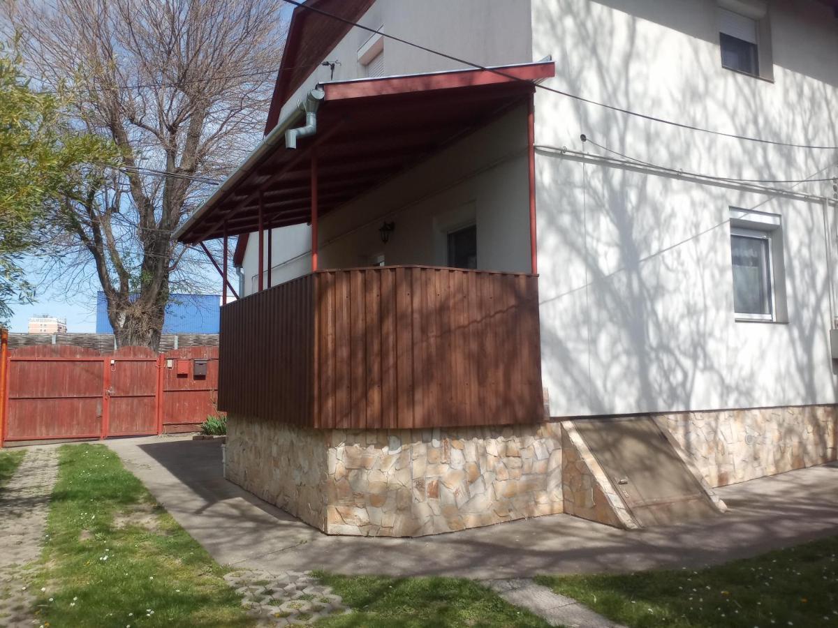 Budai Vam Apartmanhaz Pécs Zewnętrze zdjęcie