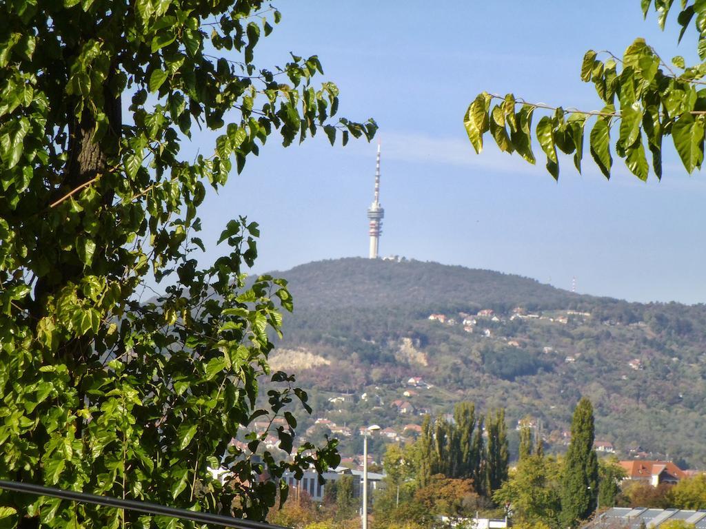 Budai Vam Apartmanhaz Pécs Zewnętrze zdjęcie